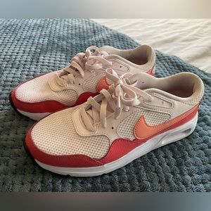 Women’s Nike Air Max